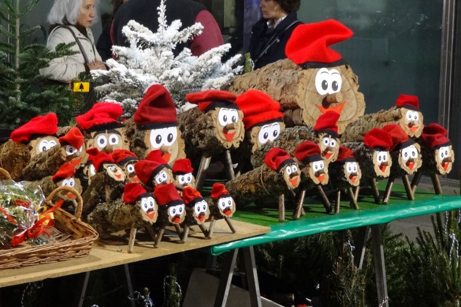 caga tio barcelona navidad 2024 caga tio barcelona navidad 2024