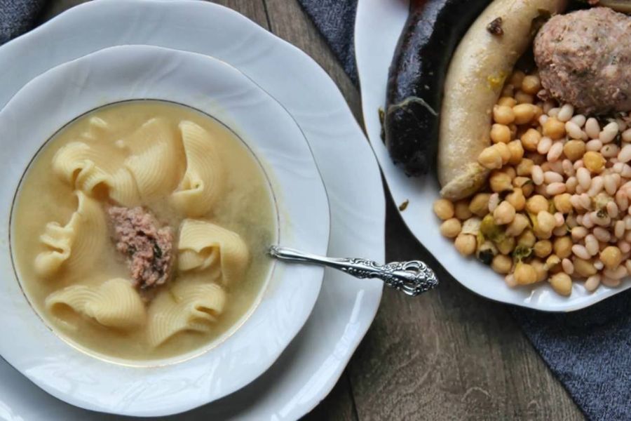 san esteban barcelona navidad 2024 san esteban barcelona navidad 2024