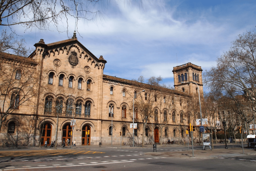 residencias universitarias en barcelona cerca de la ub edificio
