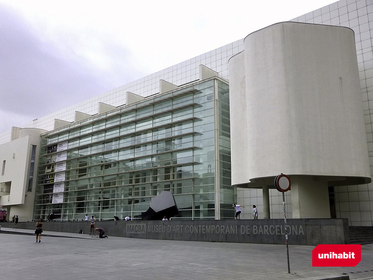 MACBA unihabit Centros culturales para universitarios