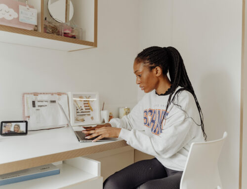 Carnet de estudiante internacional en Cataluña 2025: cómo solicitarlo y aprovechar sus beneficios